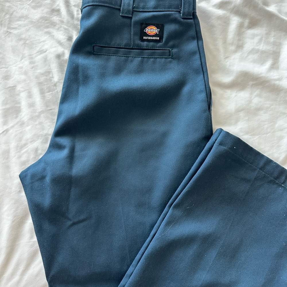 Dickies skateboarding pants